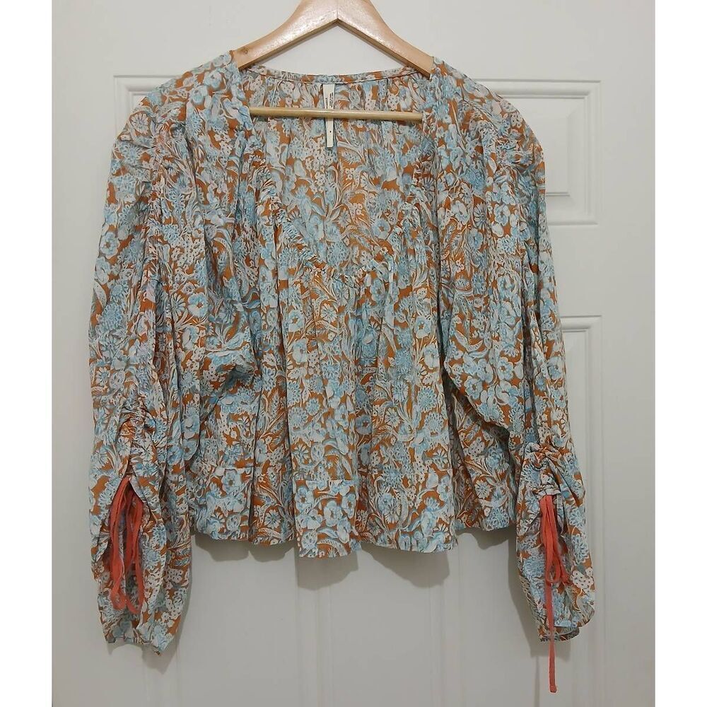 Anthropologie womens medium Peasant Boho Gypsy floral cropped oversized top blue